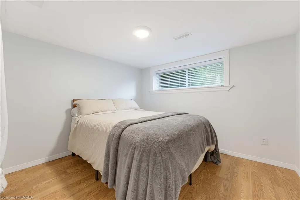 35 Scott Road