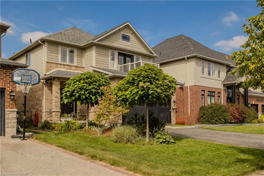 32 Great Oak Trail