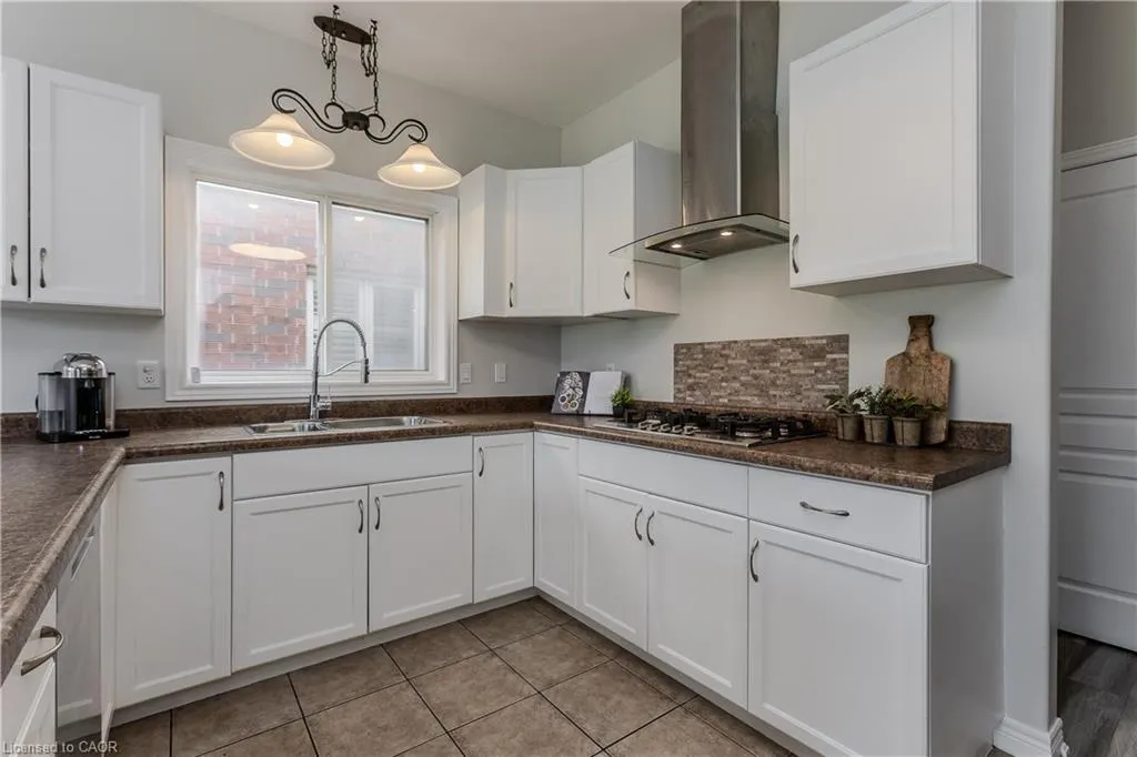 32 Great Oak Trail