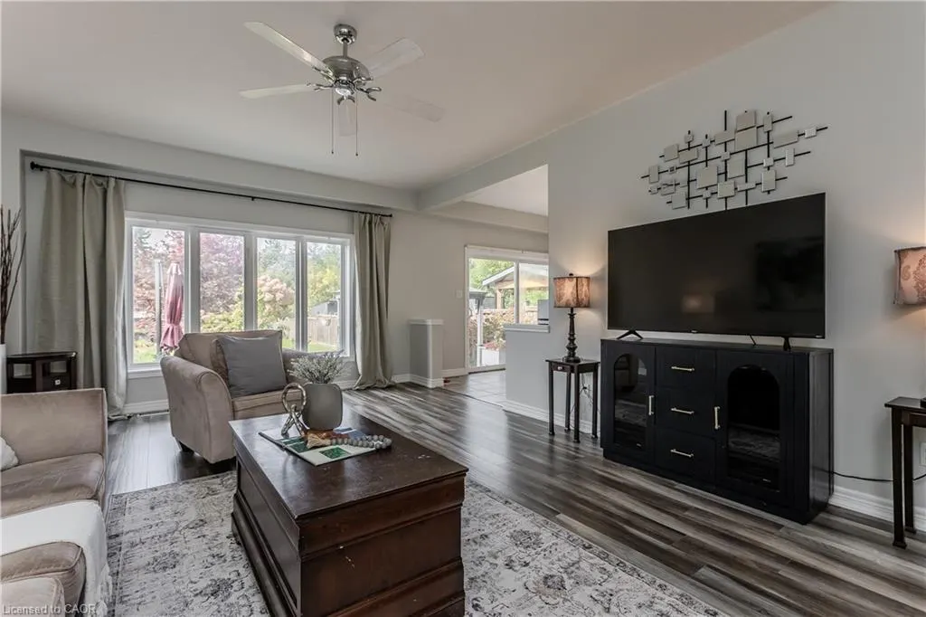 32 Great Oak Trail