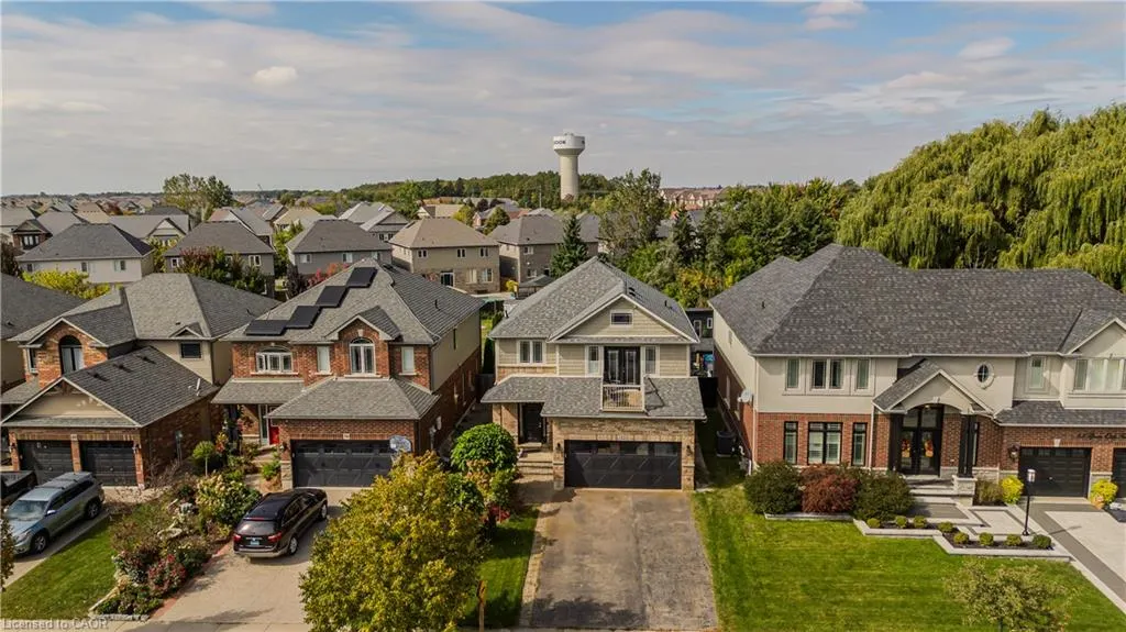 32 Great Oak Trail
