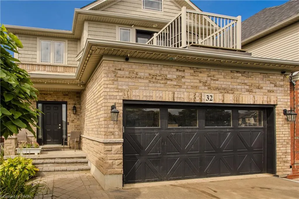 32 Great Oak Trail
