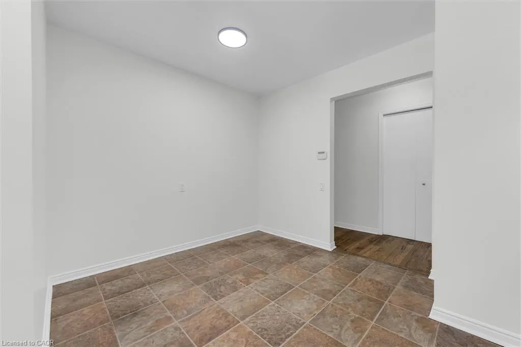 261 Limeridge Road W
