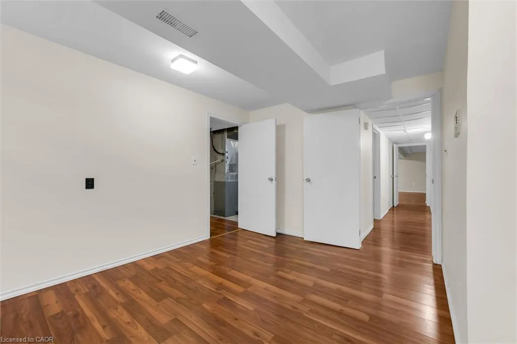 261 Limeridge Road W