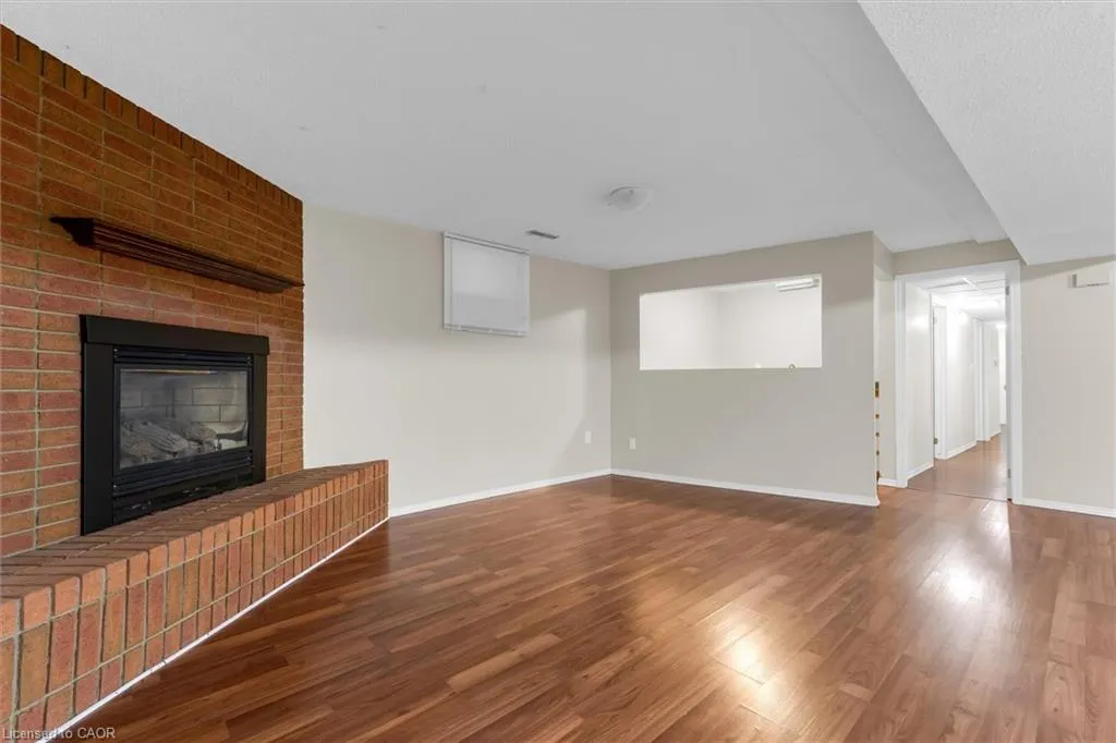 261 Limeridge Road W