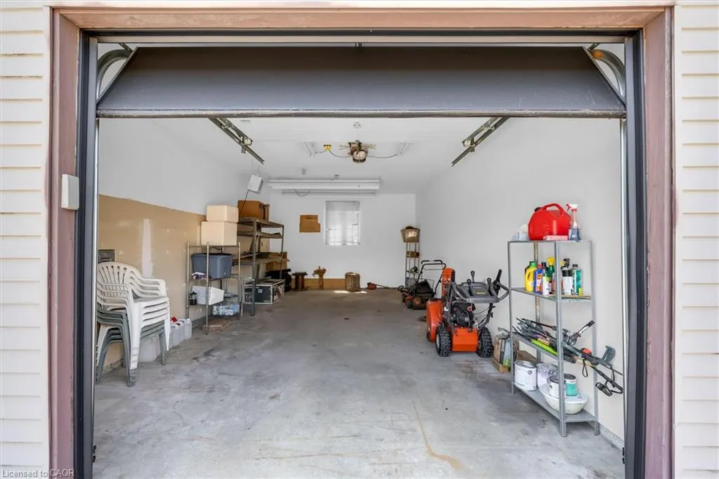 261 Limeridge Road W