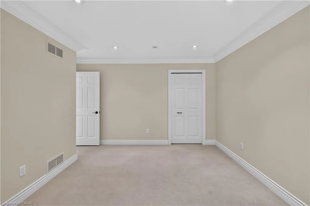 3453 Sawmill Valley Drive