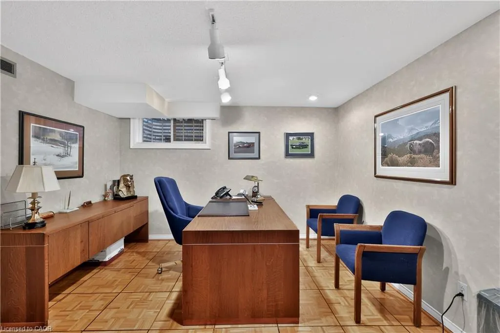 3453 Sawmill Valley Drive