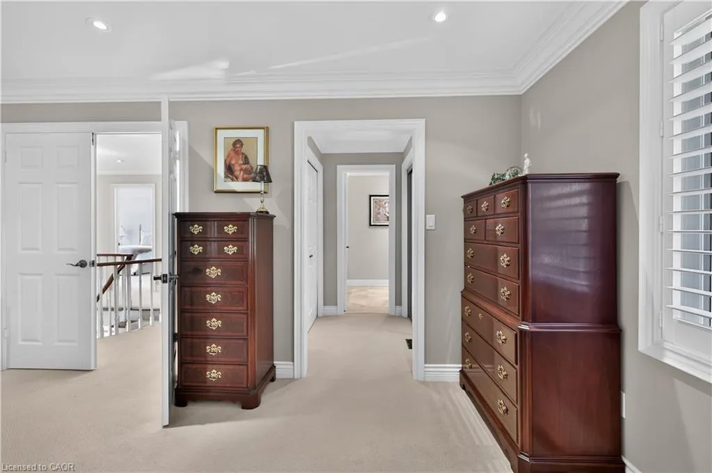 3453 Sawmill Valley Drive