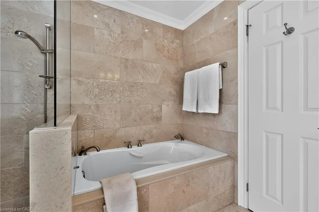 3453 Sawmill Valley Drive