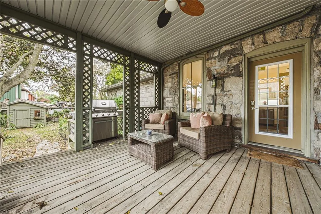75 Pollock Avenue