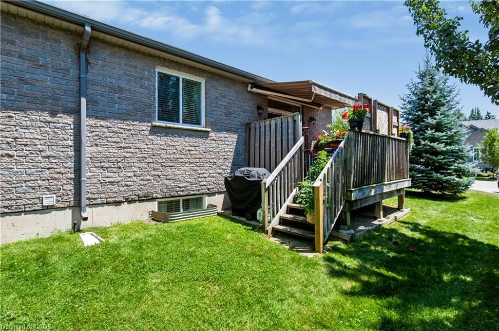 244 Dundas Street W #22
