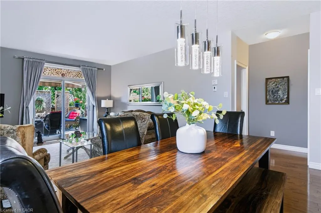 244 Dundas Street W #22