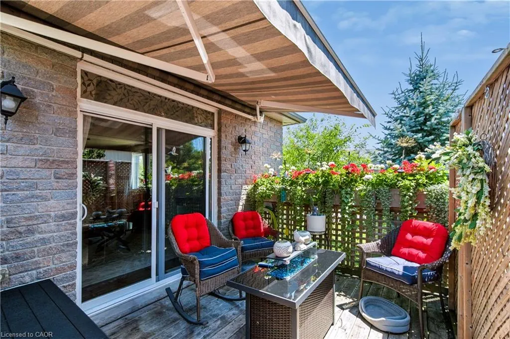 244 Dundas Street W #22