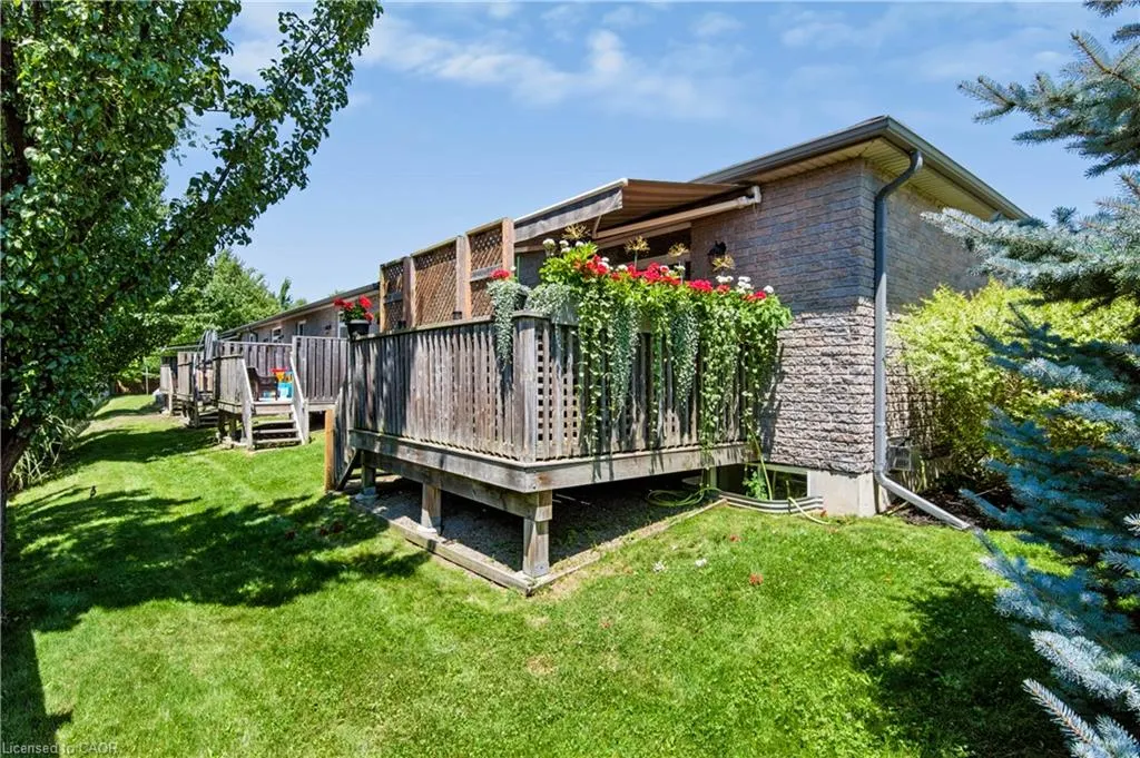 244 Dundas Street W #22