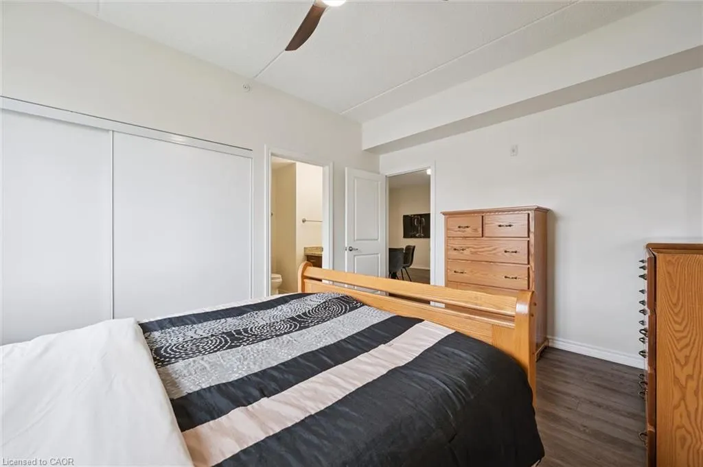 1077 Gordon Street S #142