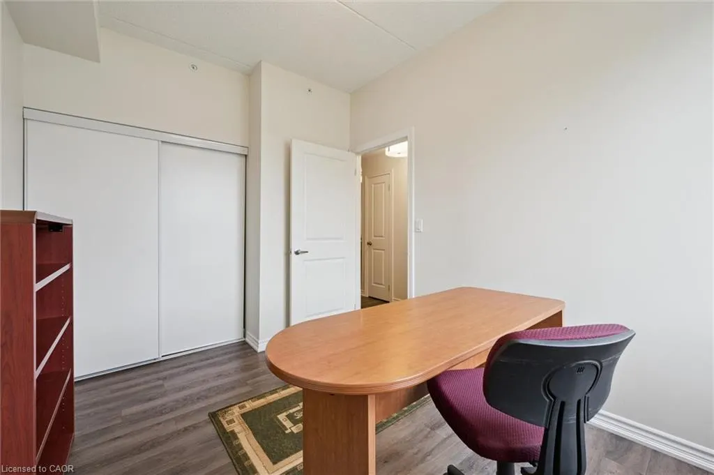 1077 Gordon Street S #142