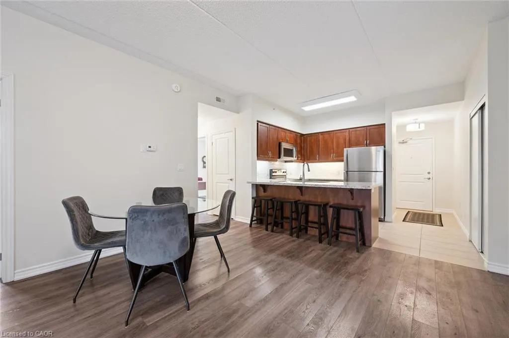1077 Gordon Street S #142