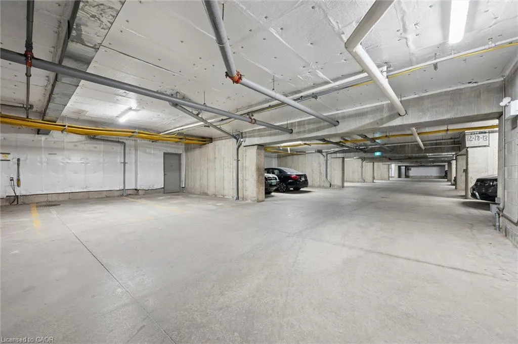 1077 Gordon Street S #142