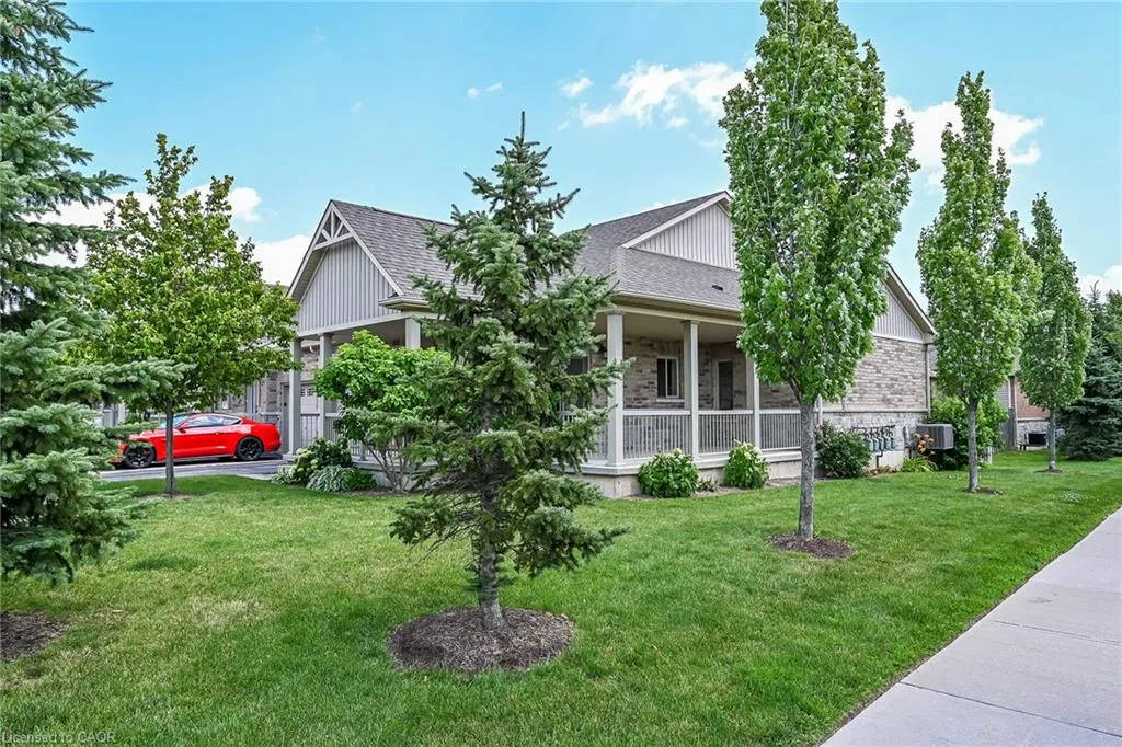 14 Ecker Lane