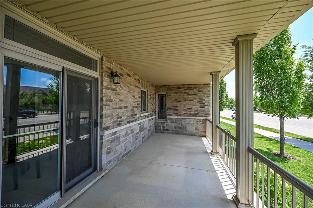 14 Ecker Lane