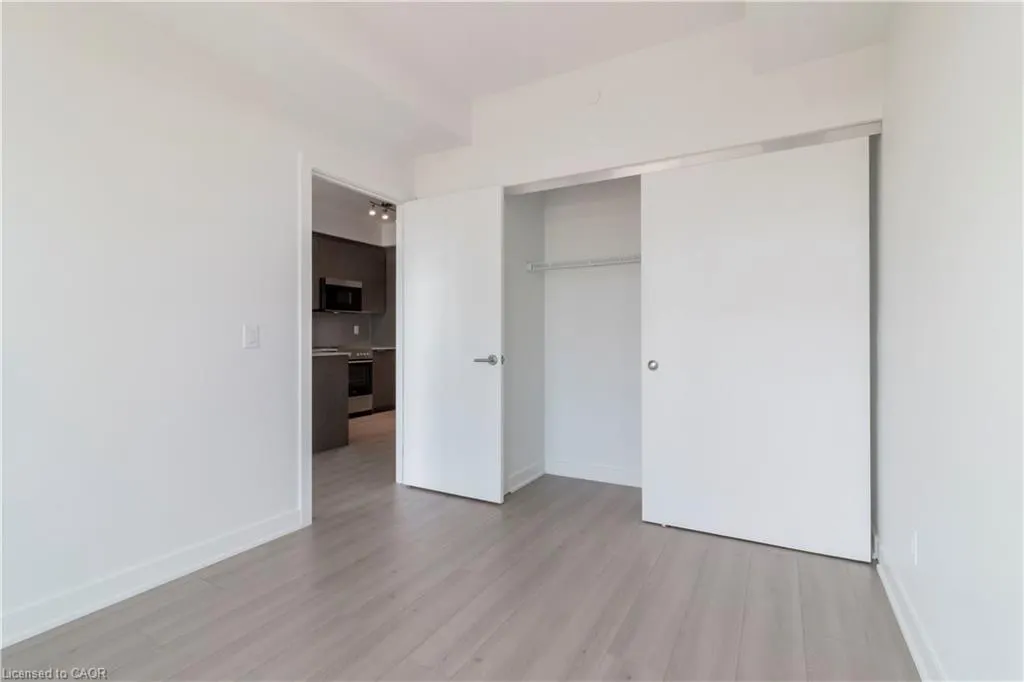 25 Wellington Street S #501