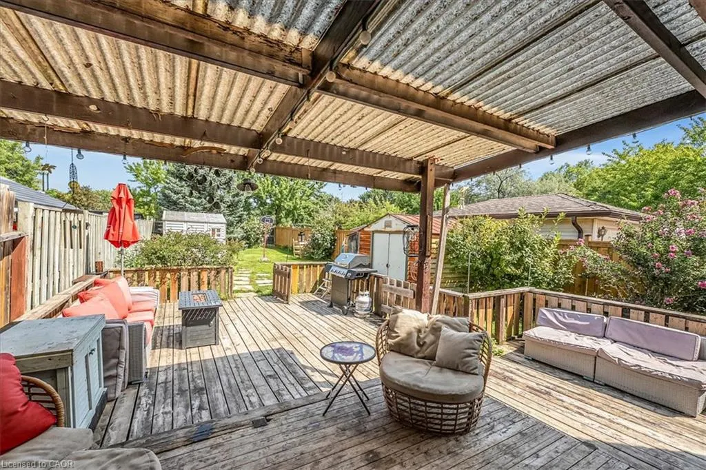 3313 Acala Crescent