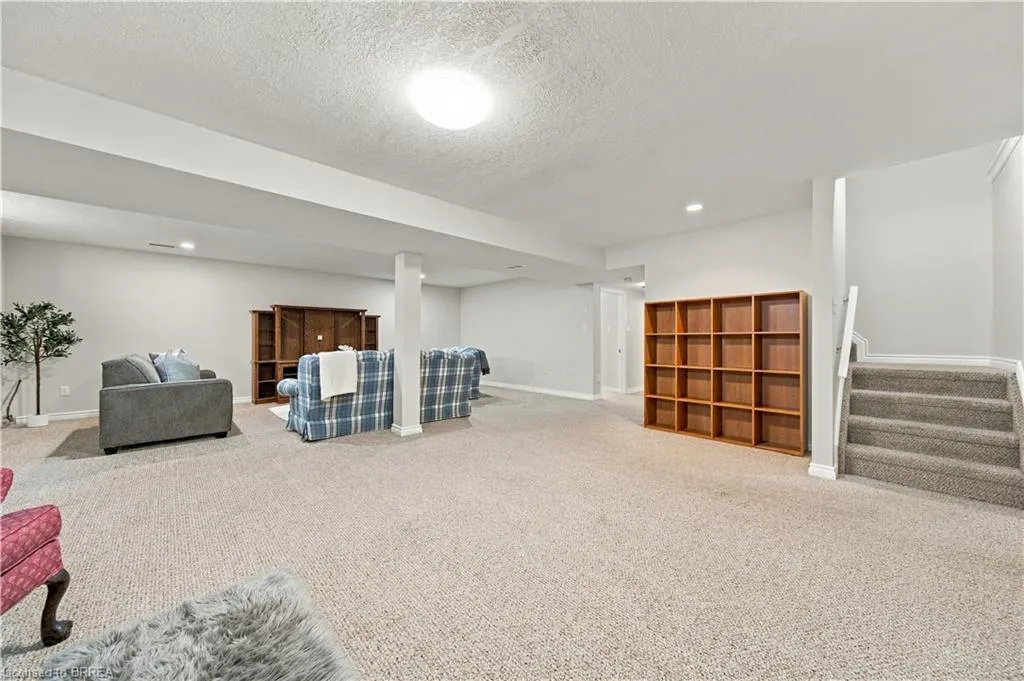 4 Macpherson Drive