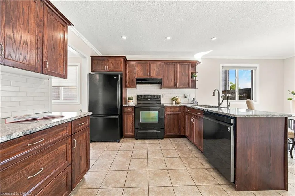 4 Macpherson Drive
