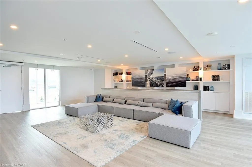 16 Concord Place #145