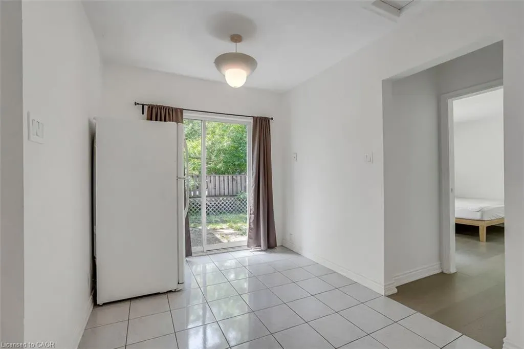 11 Ben Machree Drive