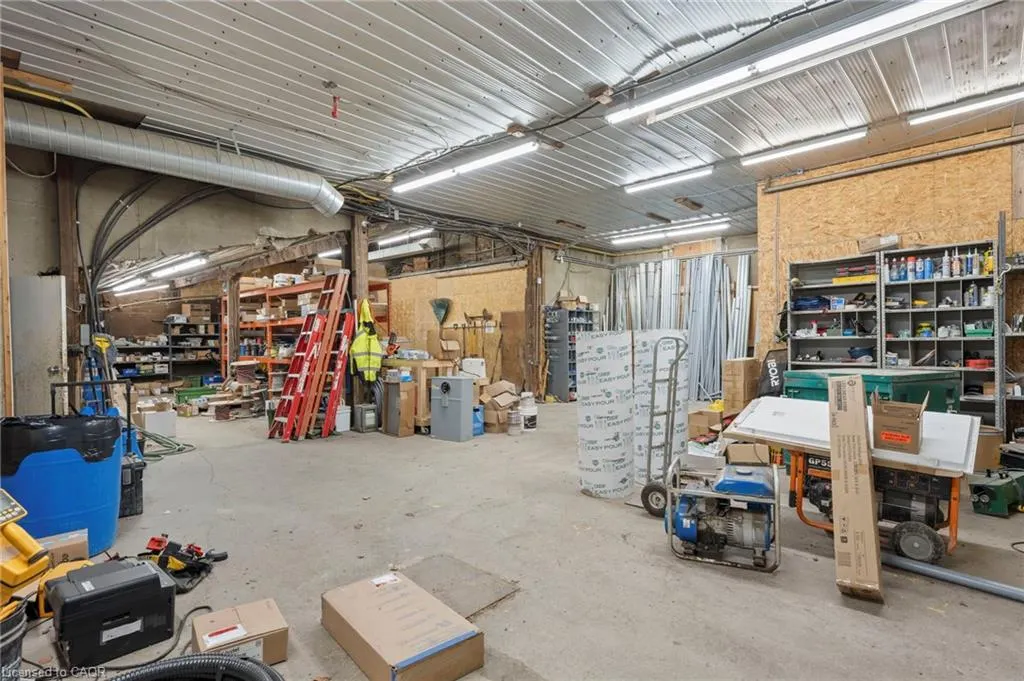 216 Burford-Delhi Townline Road