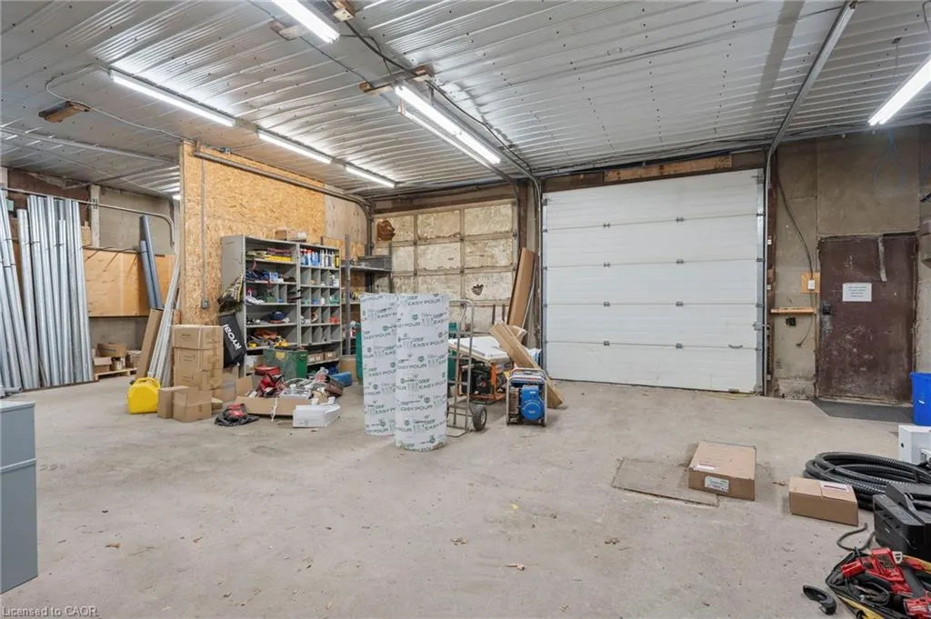 216 Burford-Delhi Townline Road