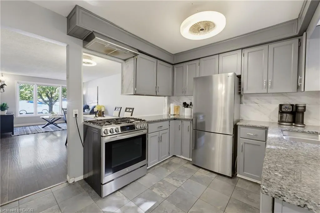 74 Stirling Macgregor Drive