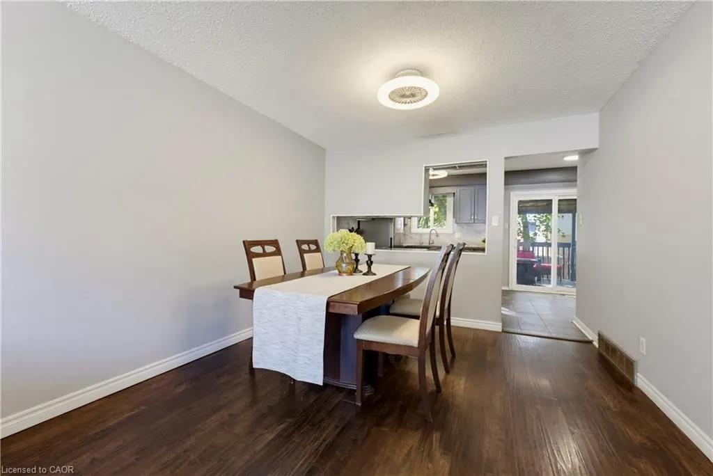 74 Stirling Macgregor Drive