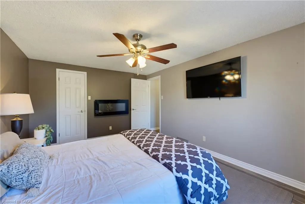 74 Stirling Macgregor Drive