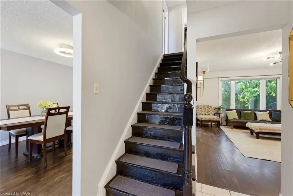 74 Stirling Macgregor Drive