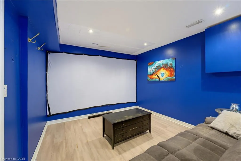 74 Stirling Macgregor Drive