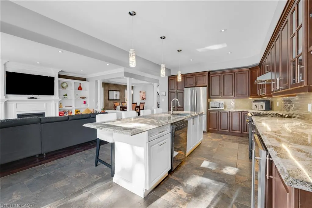 85 Kopperfield Lane