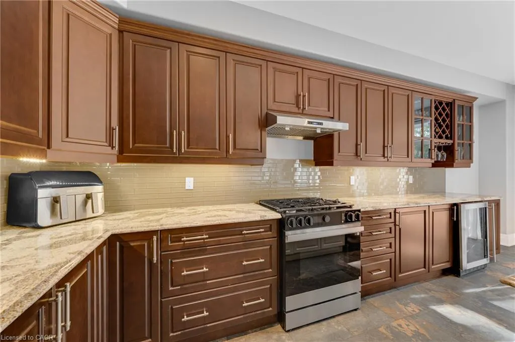 85 Kopperfield Lane