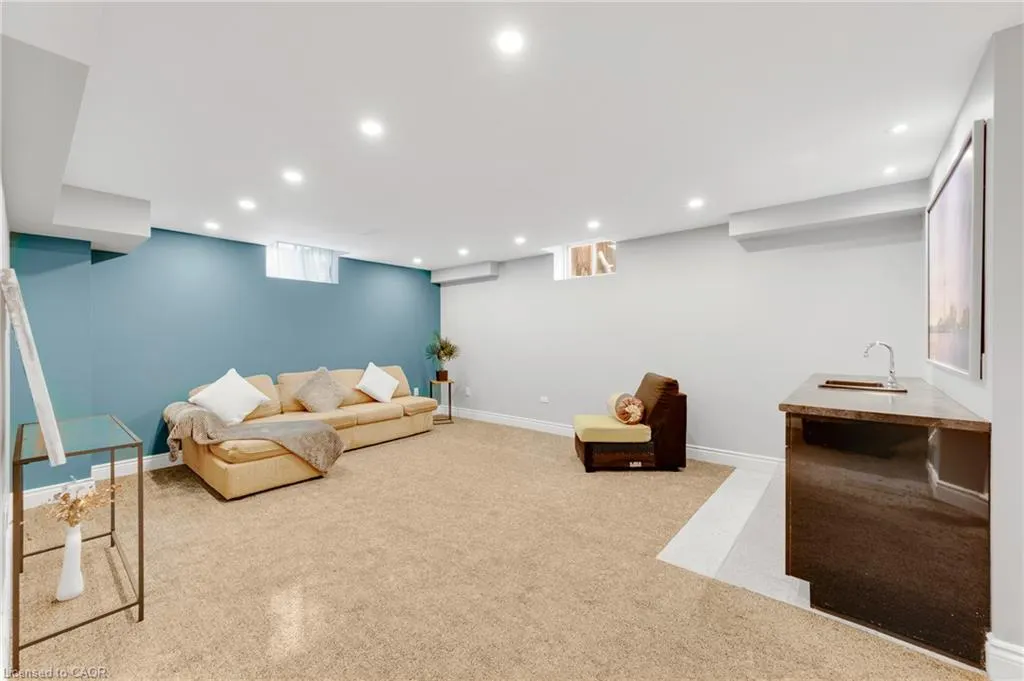 85 Kopperfield Lane
