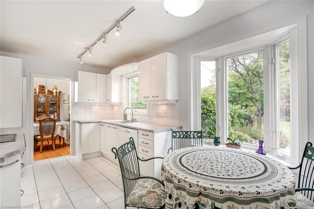 283 Belvenia Road