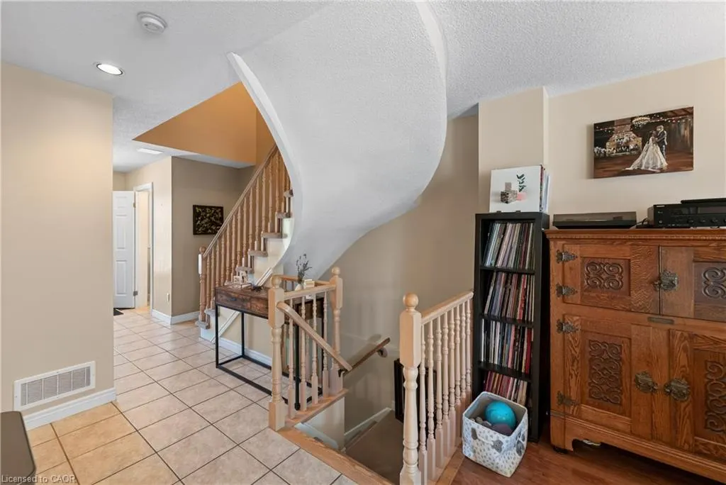 11 Elderberry Avenue