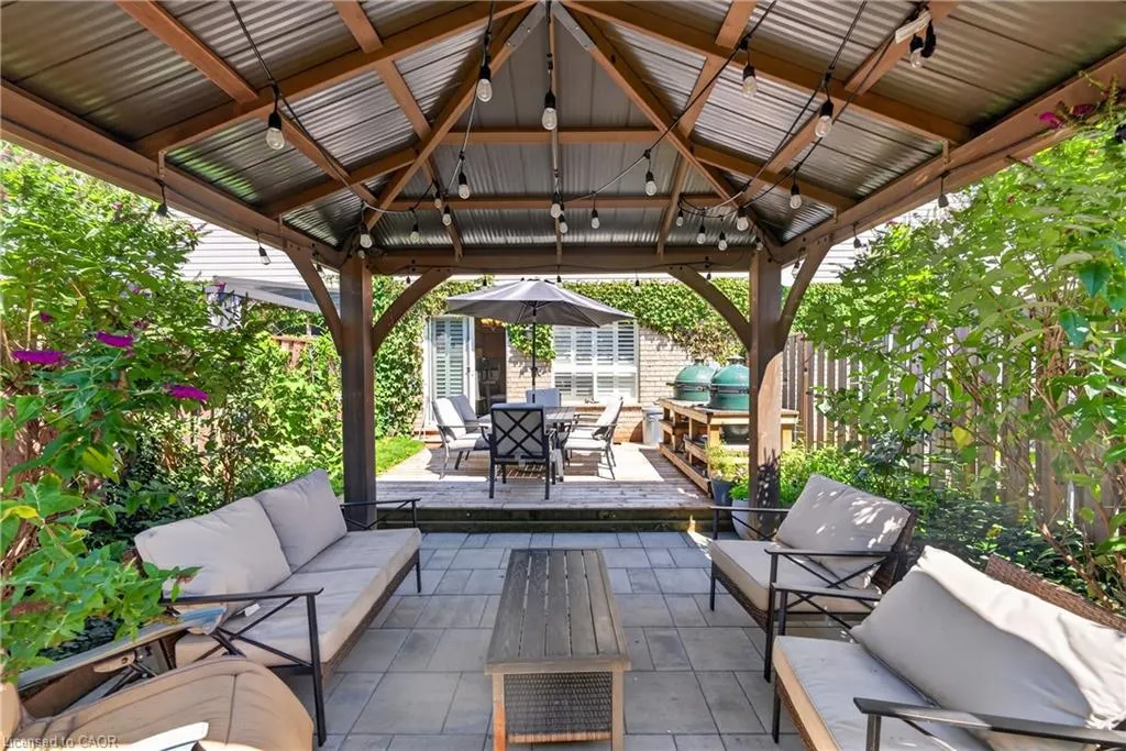 11 Elderberry Avenue