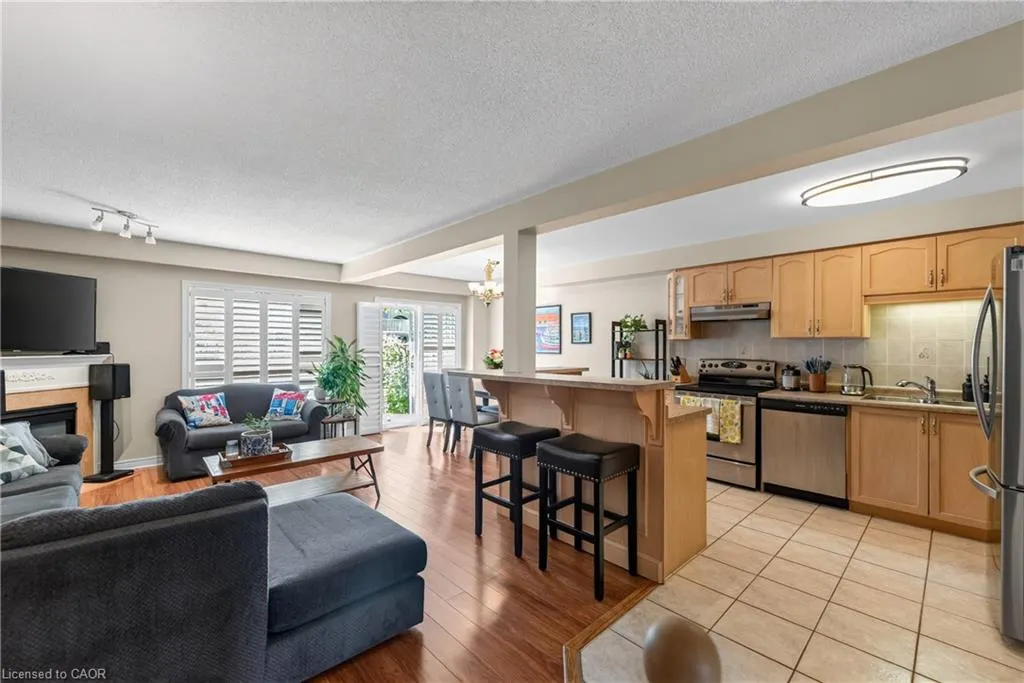 11 Elderberry Avenue
