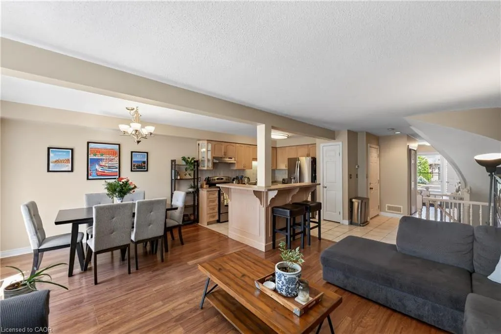 11 Elderberry Avenue