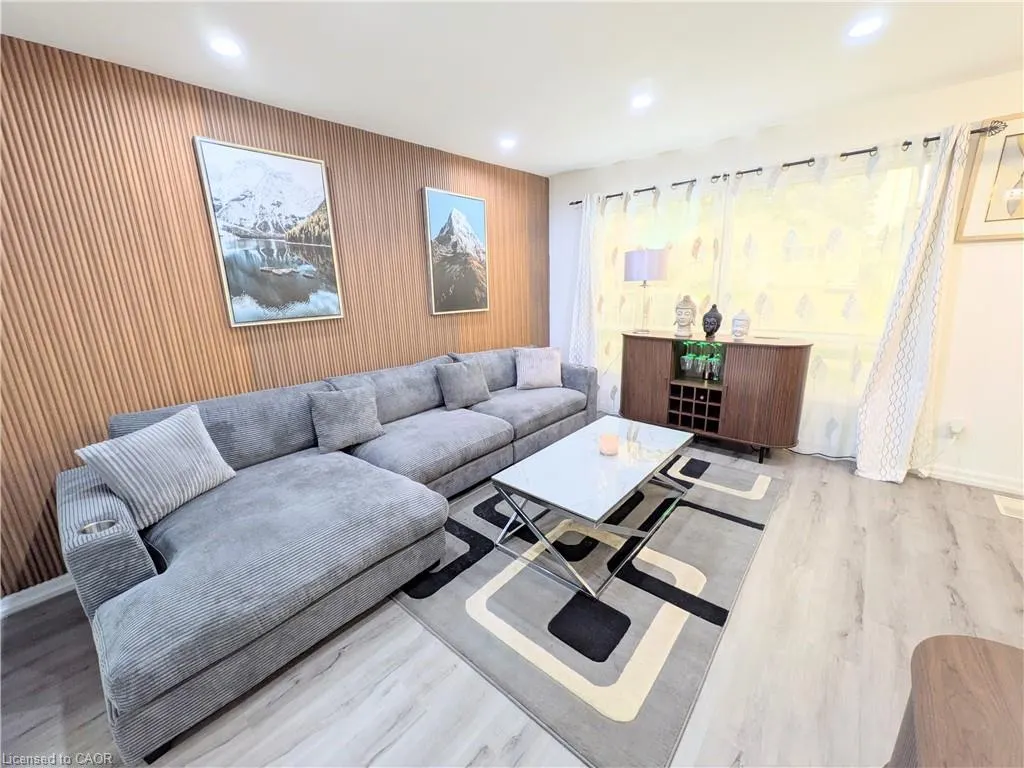 22 Riverdale Drive #1