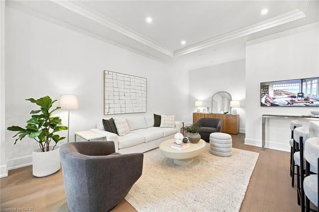 1441 Elgin Street #106
