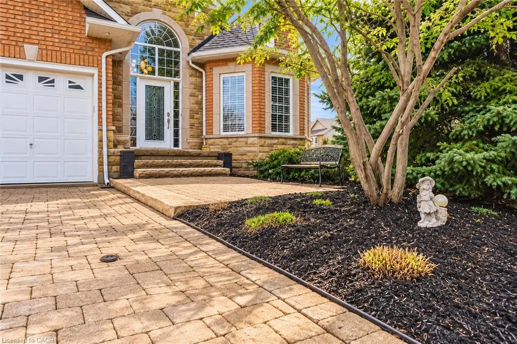 137 Pinehill Drive