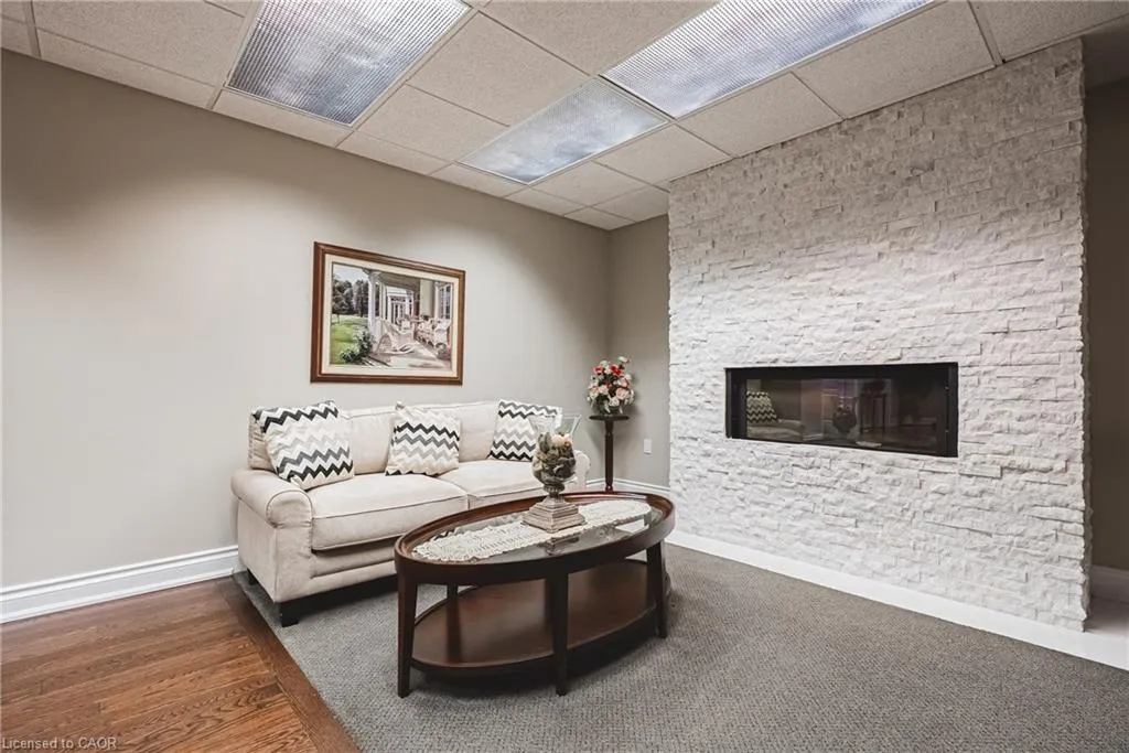 137 Pinehill Drive